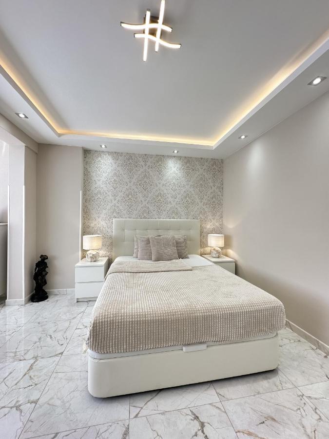 Holiday & Relax - Appartament Center Torremolinos Exteriör bild