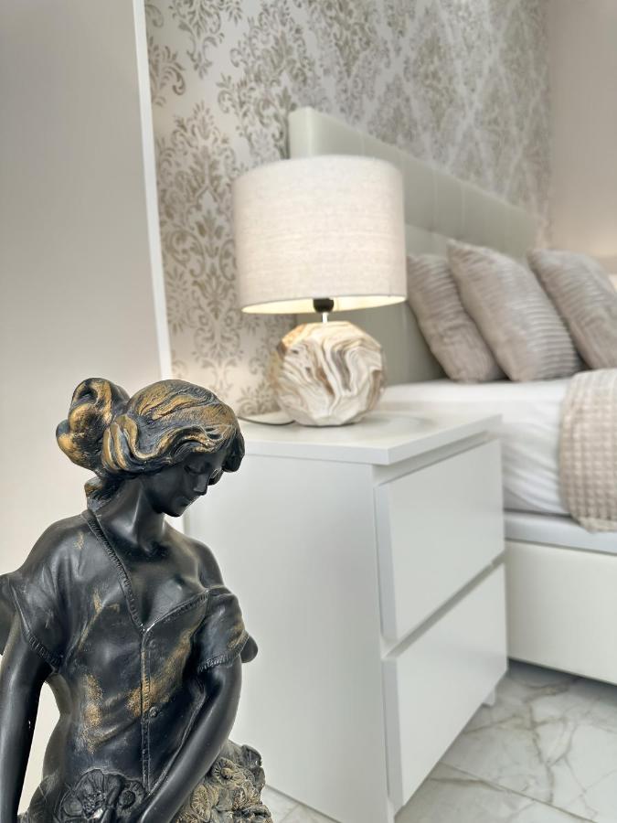 Holiday & Relax - Appartament Center Torremolinos Exteriör bild